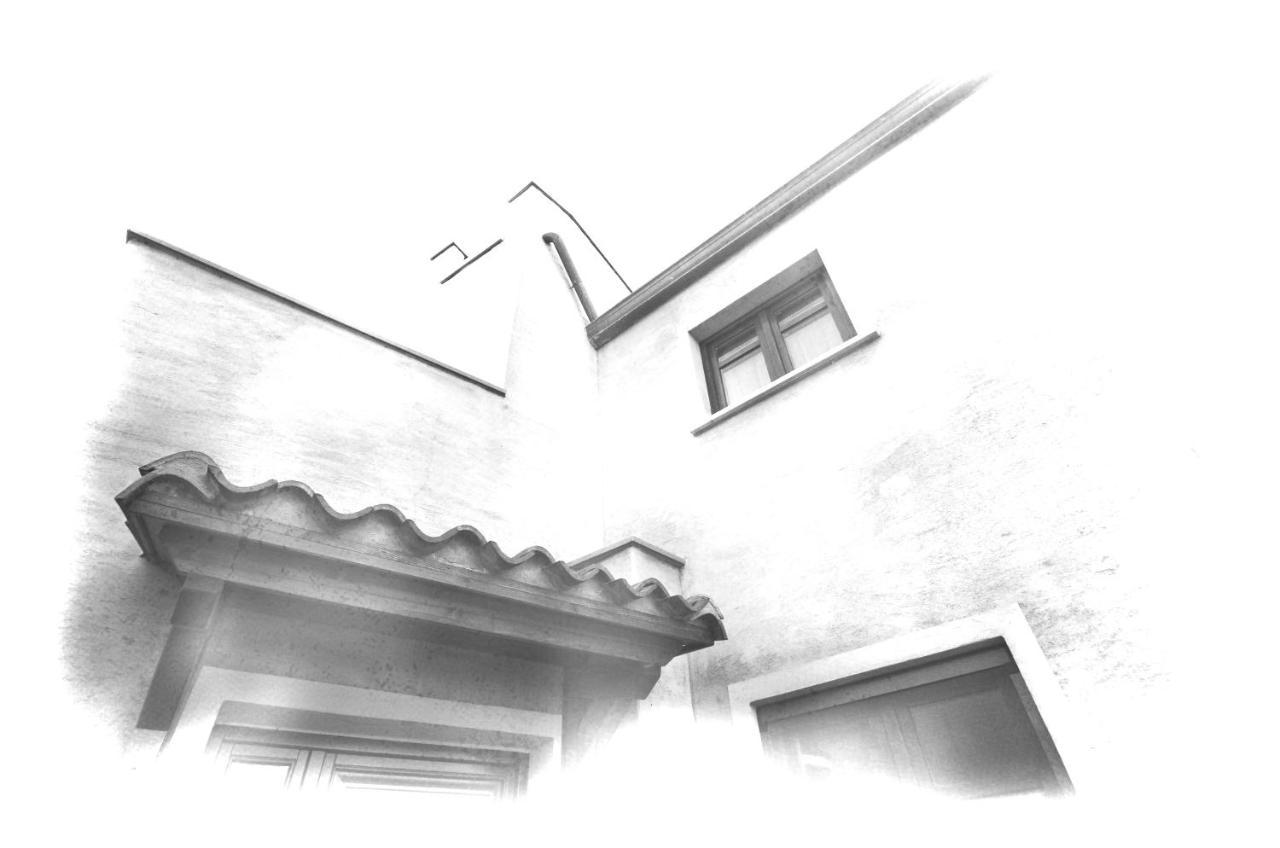 Casa De Ajala - B&B De Charme In Antica Dimora Totalmente Ristrutturata E Dotata Di Tutti I Confort Bagni Privati Spazio Living Patio Esterno Ambienti Climatizzati Degustazioni Prodotti Locali Laconi Exterior photo